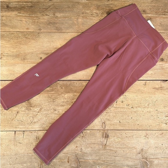 Fabletics cross over leggings - Picture 3 of 5